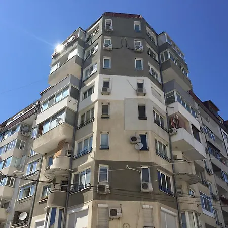 Sunrise Smart Apartment Varna
